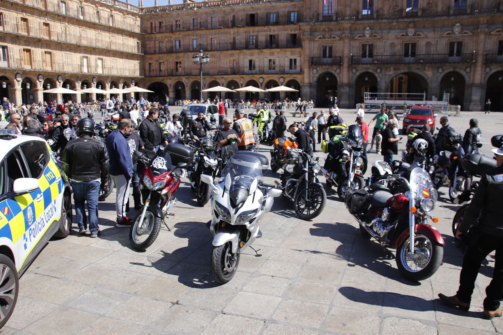 concentración motera de la Asociación contra el Bullying.