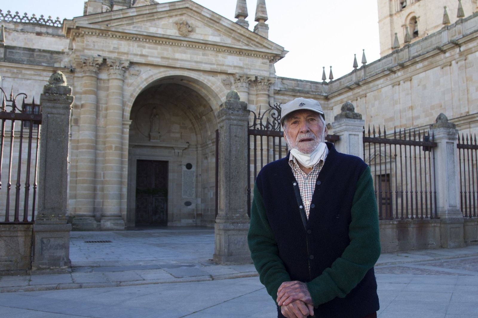 Coomonte, Premio Castilla y León de las Artes: “Cuando sea famoso y rico, por ese orden, buscaré un banco en el más allá e invertiré en el limbo”