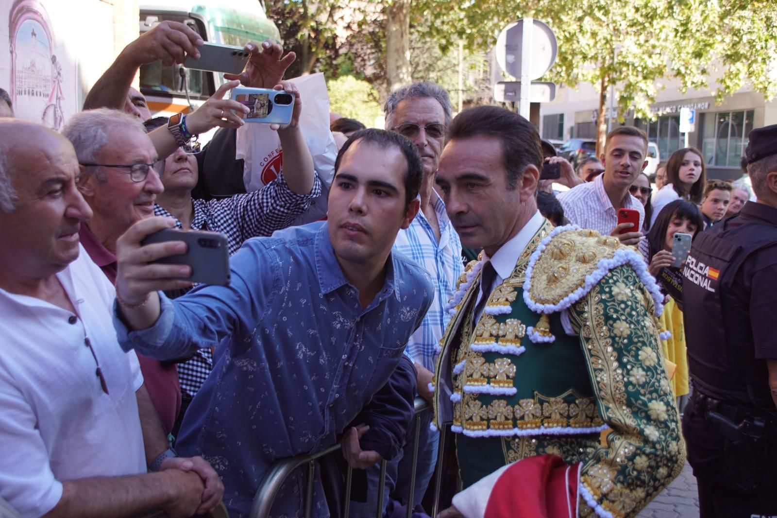 whatsapp-image-2024-09-14-at-18-37-07-2