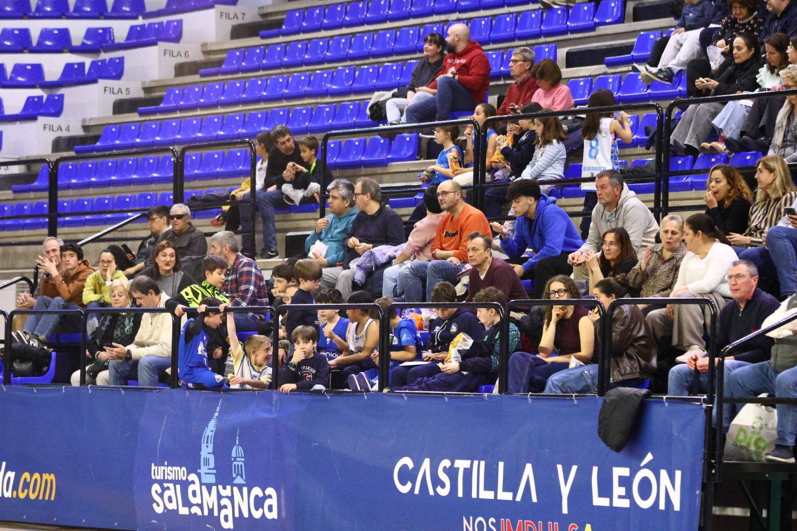 Perfumerías Avenida - CB Rosalía