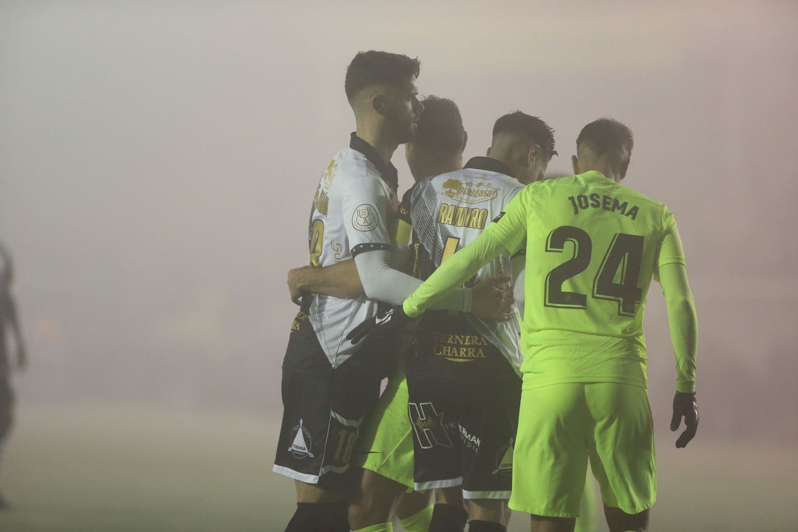 whatsapp-image-2021-12-15-at-11-34-09-pm