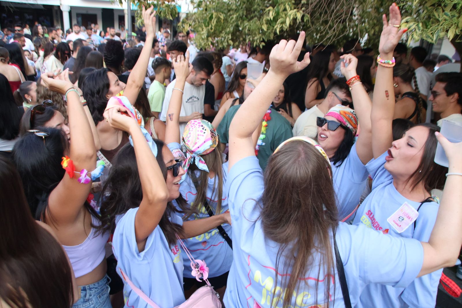 Peñaranda, Chupinazo y presentación de las reinas y damas