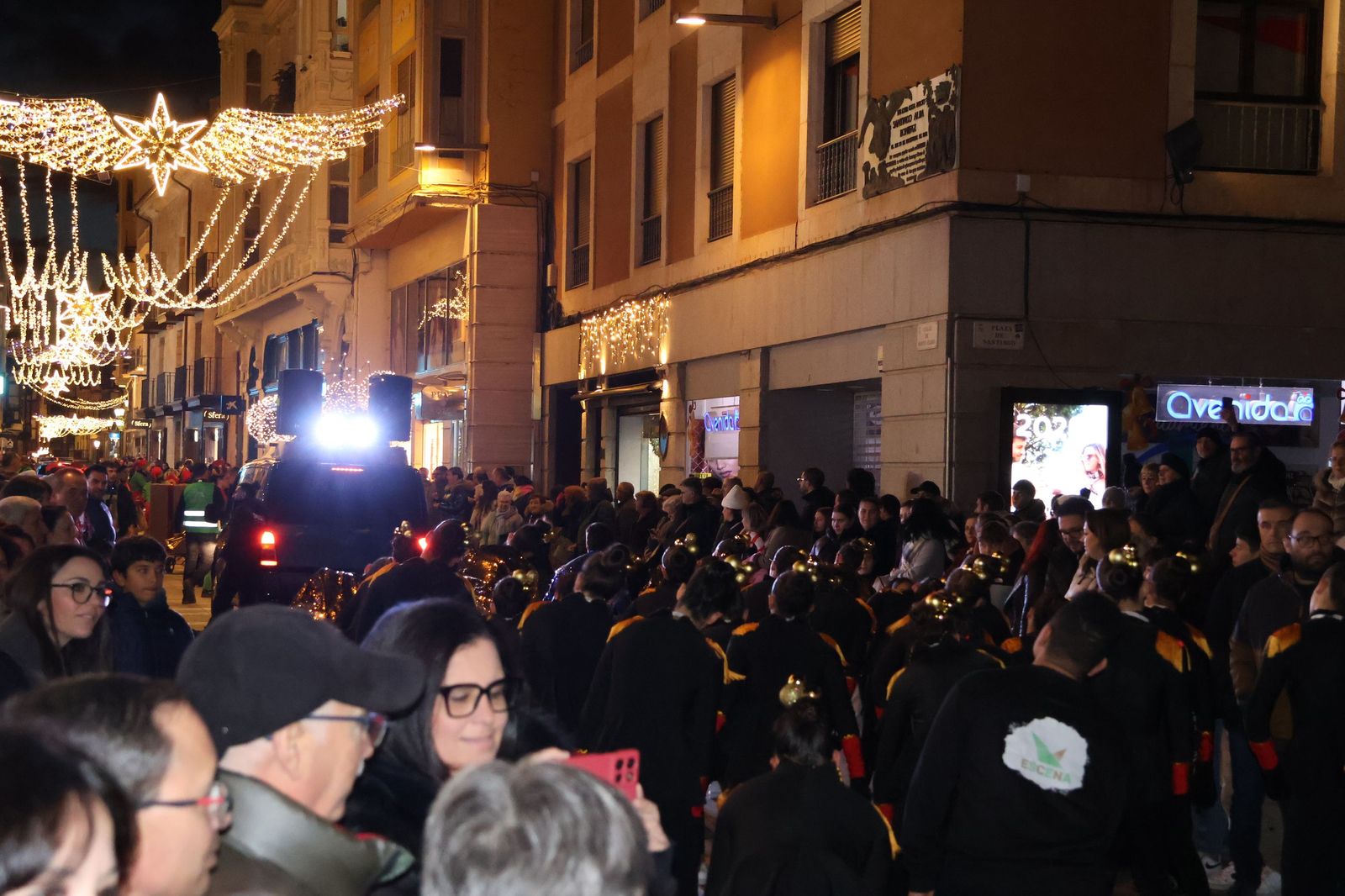 GALERÍA | El animado pasacalles de Escena por el centro de Zamora, en imágenes