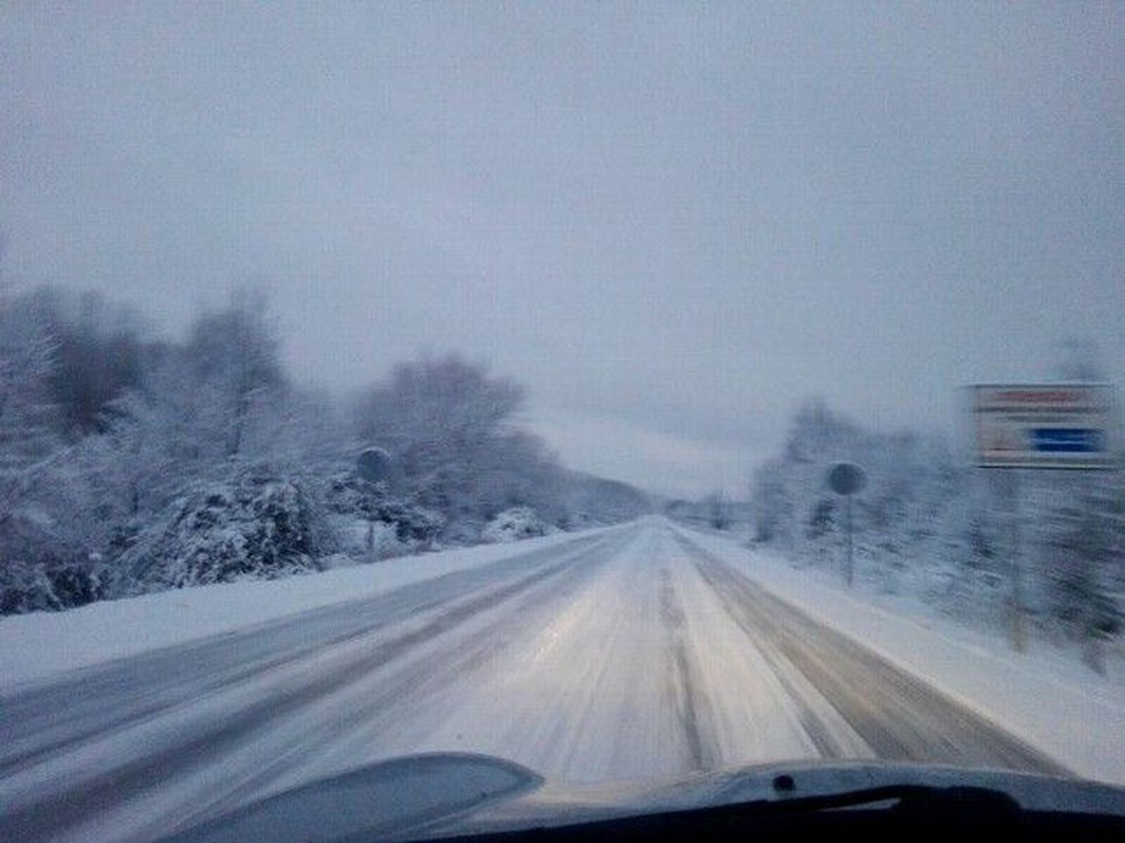 Nieve carretera