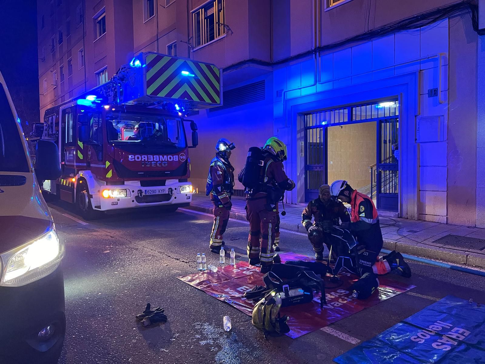 whatsapp-image-2025-02-15-at-23-28-32