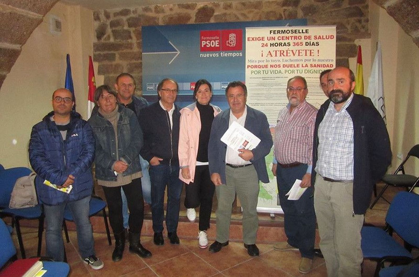 PSOE Zamora. Reunión con Plataforma Fermoselle atrévete Centro de Salud