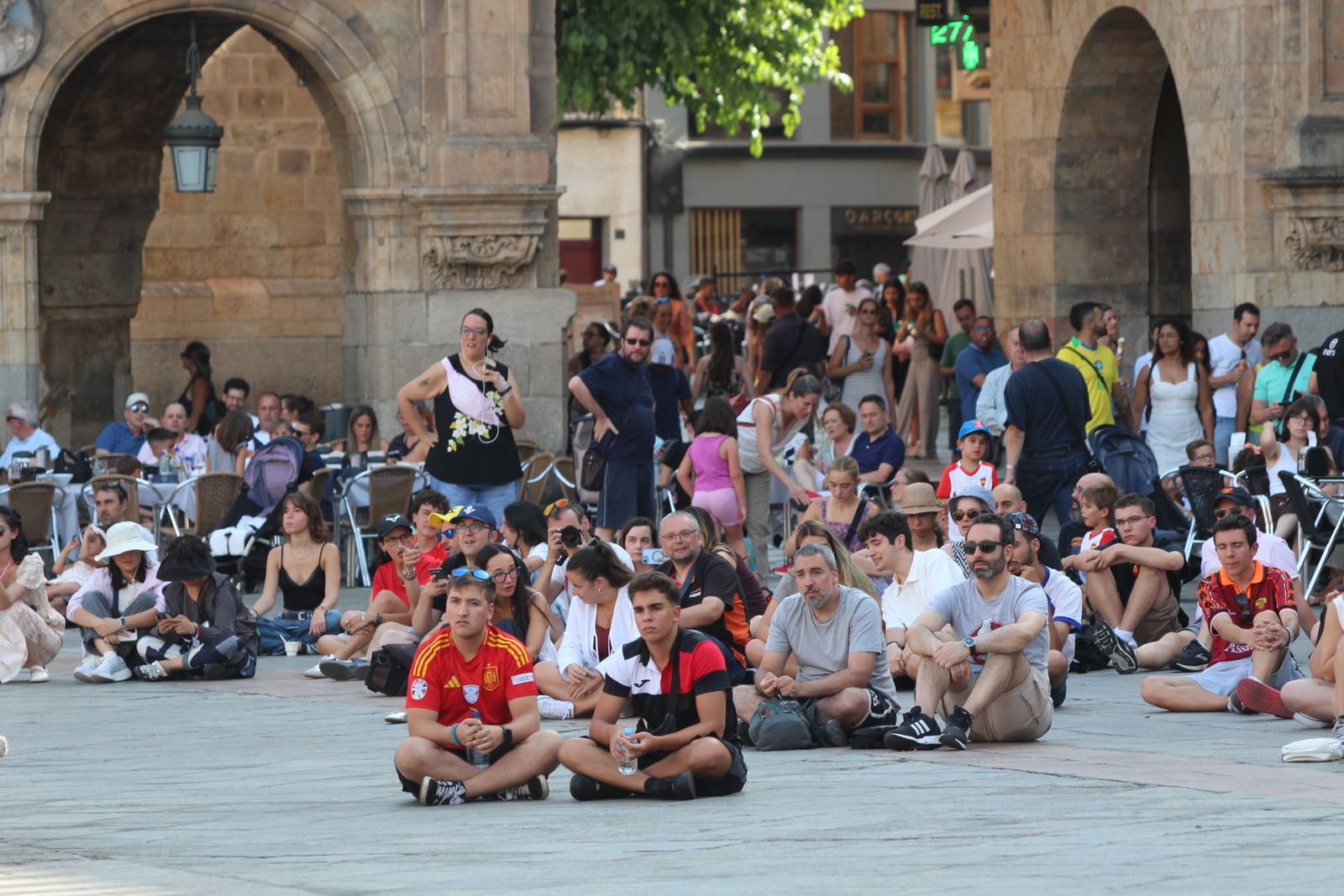 Final de la Eurocopa femenina 2025, vivida en la Plaza Mayor de Salamanca
