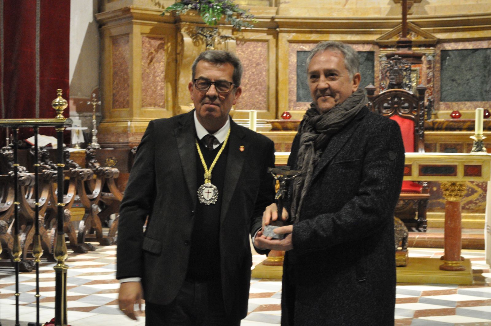 entrada-de-nuevos-hermanos-y-reconocimiento-a-mayordomos-de-la-cofradia-del-silencio-2023-16