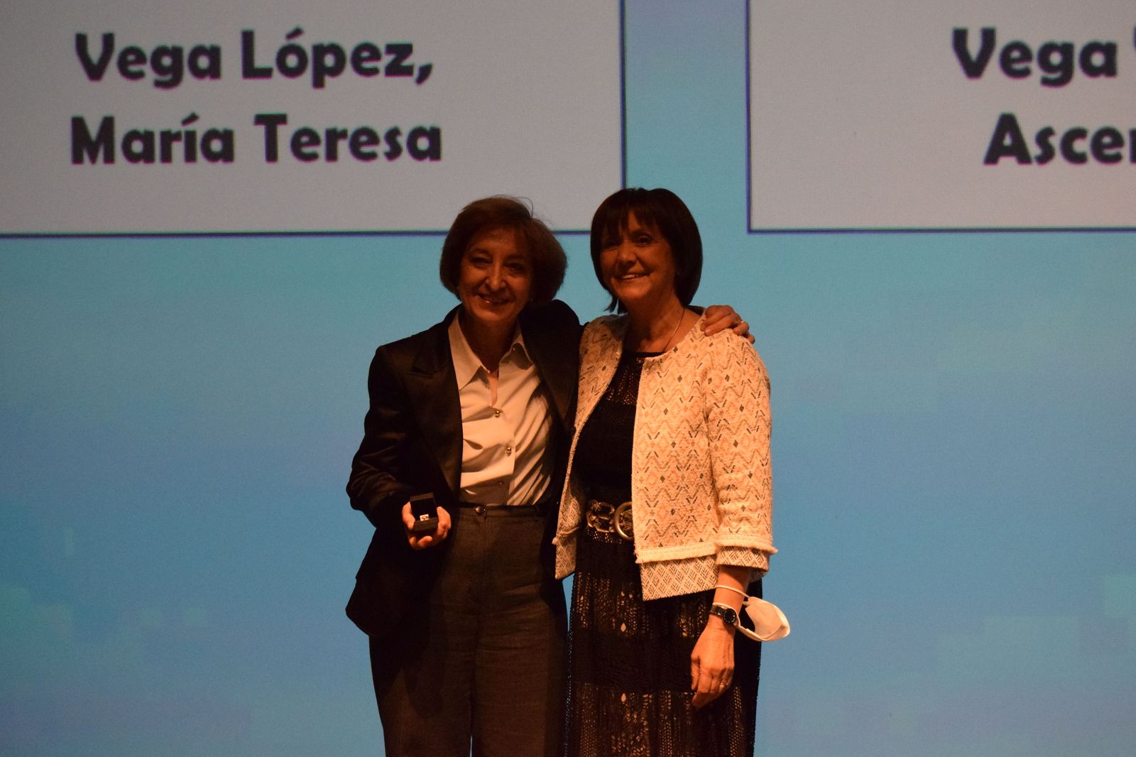 el-colegio-de-enfermeria-de-zamora-rinde-homenaje-a-los-companeros-jubilados-73