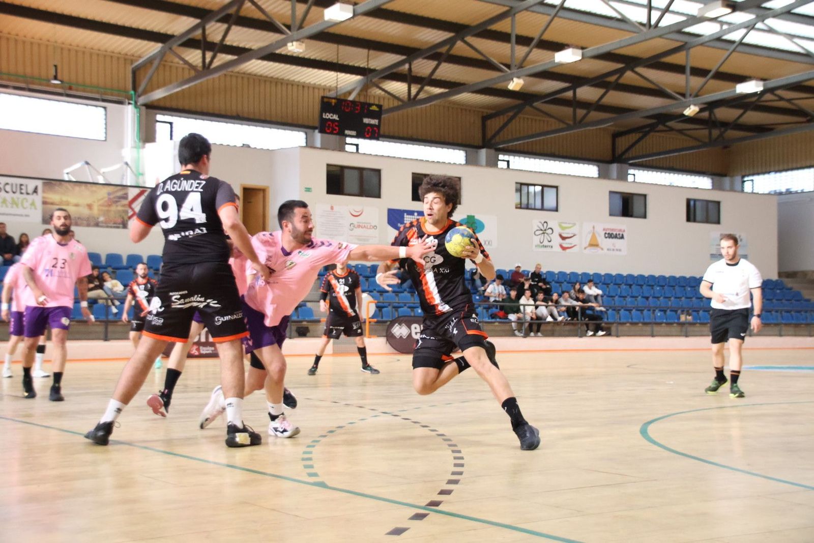 20230422184103-img-7904