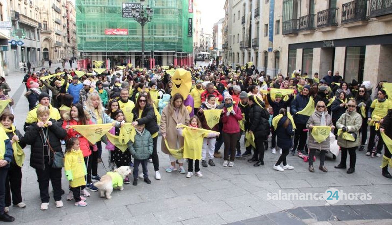 Marcha amarilla a favor de AERSCYL