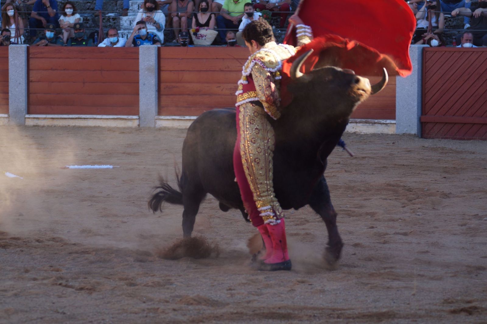 corrida-de-toros-en-guijuelo-13