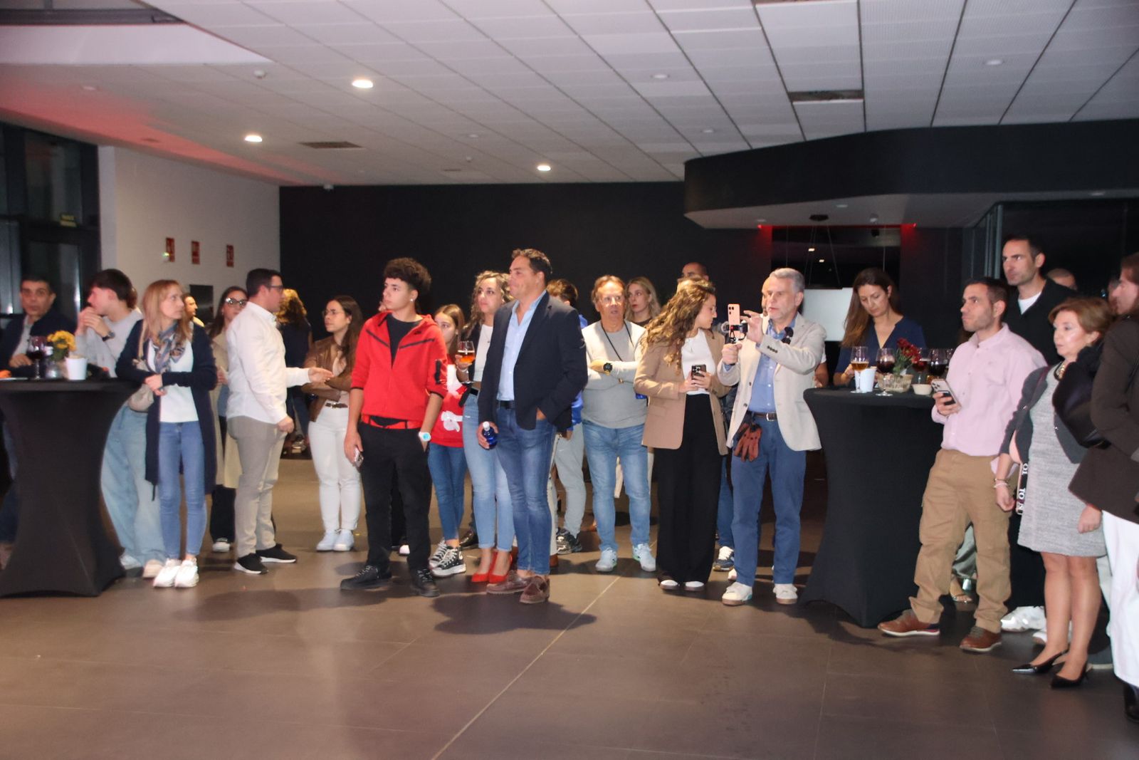 Presentación del nuevo Mercedes CLA 100% eléctrico en Adarsa Salamanca