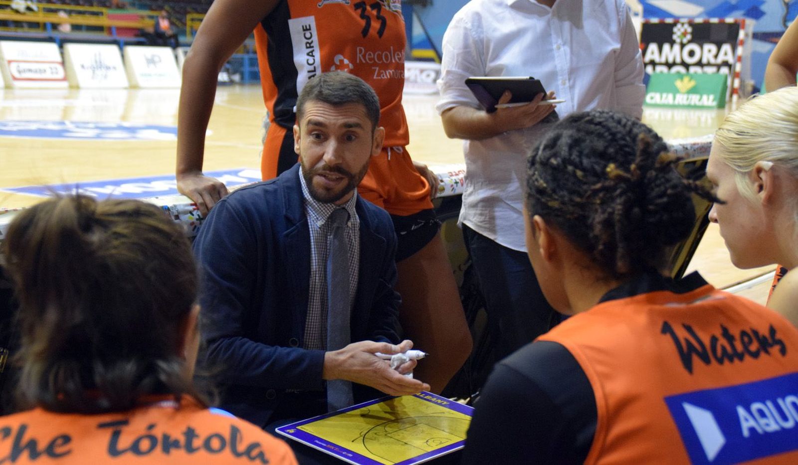 Jacinto Carbajal durante un tiempo muerto