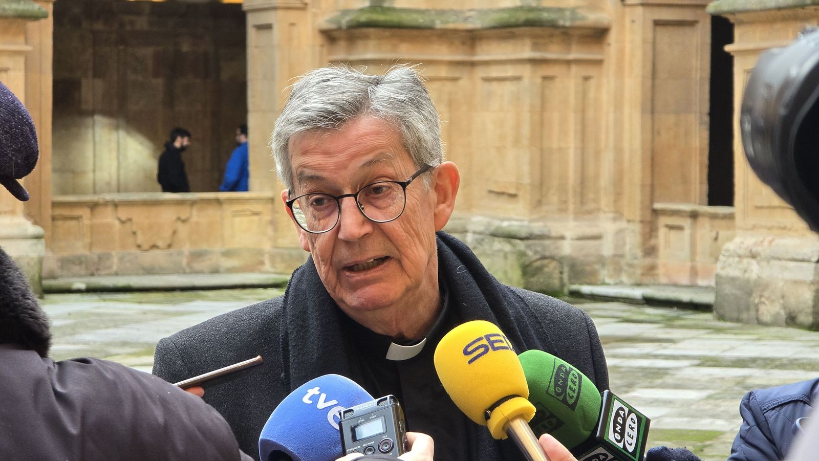 Minuto de silencio en la Universidad Pontificia de Salamanca