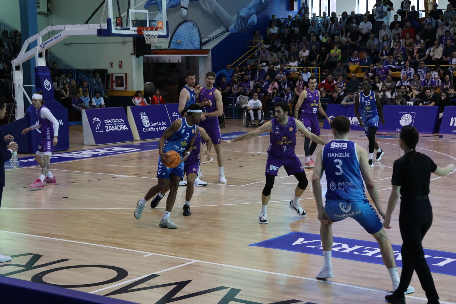 cb-zamora-palencia-baloncesto-1