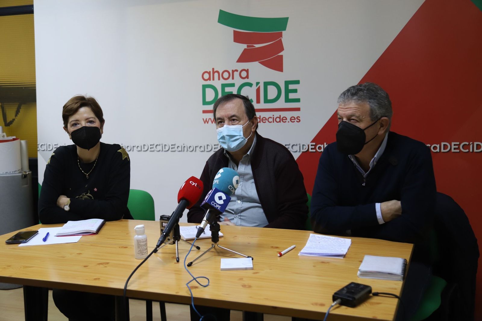 Presentación de la candidatura de Ahora Decide