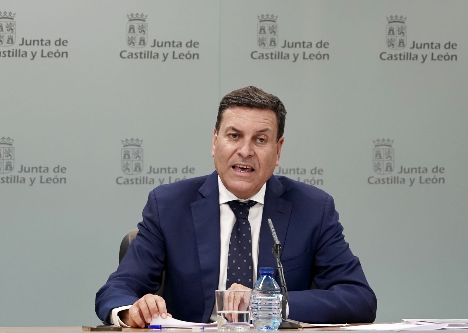 El consejero de Economía y Hacienda y portavoz de la Junta de Castilla y León, Carlos Fernández Carriedo.Archivo