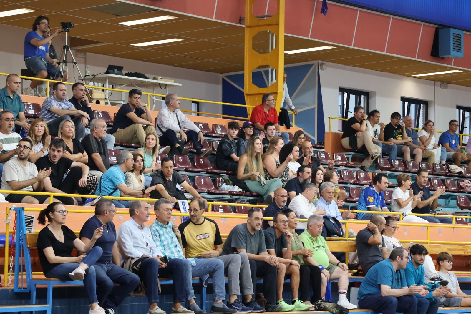 Todas las imágenes del CB Zamora- Melilla Baloncesto en el 46 Trofeo Diputación