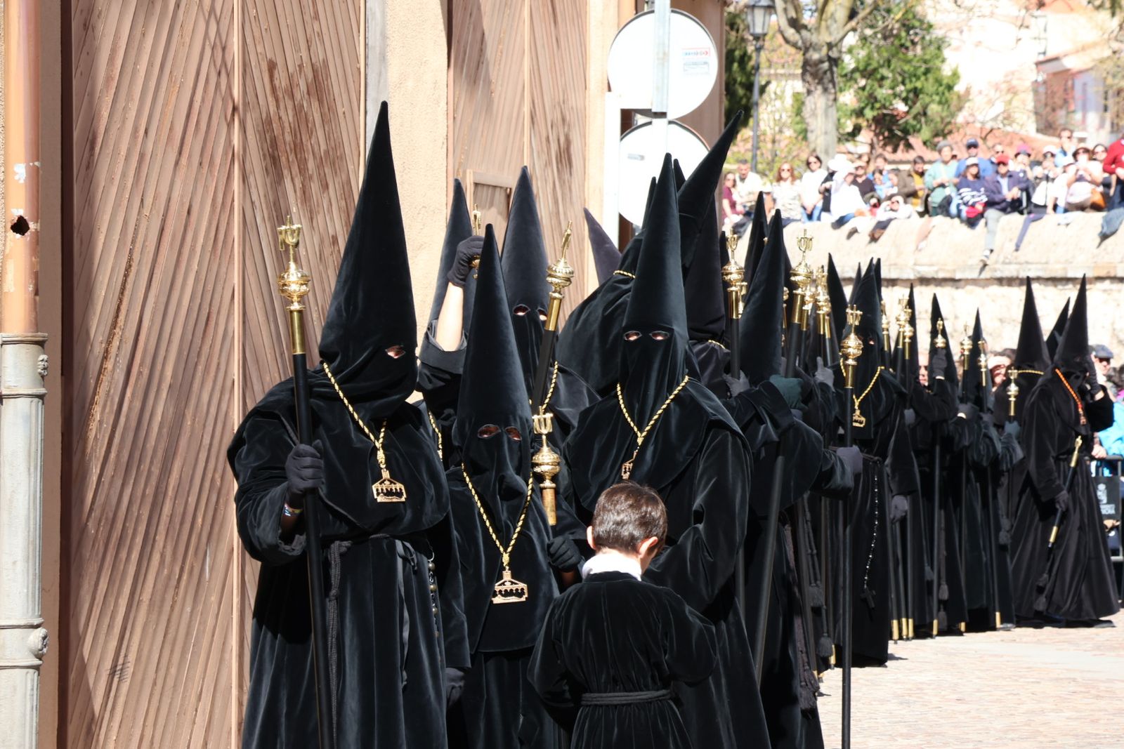 GALERÍA | Revive en imágenes la procesión del Santo Entierro