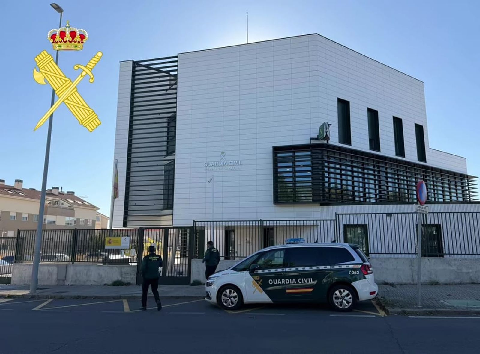 La Guardia Civil detiene en Santa Marta a un varón tras robar perfumes, huir y esconderse en la antigua azucarera