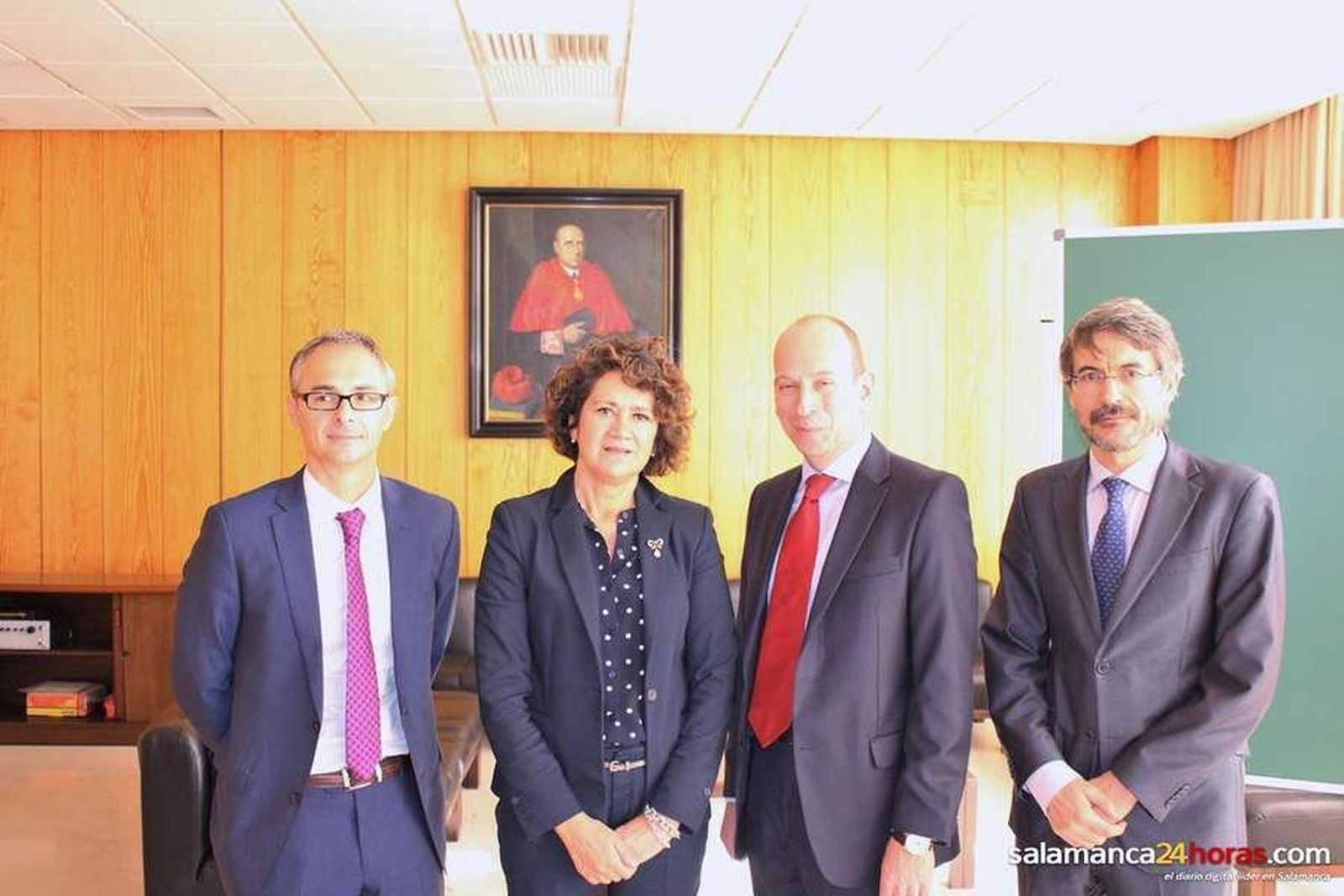 El ministro consejero de la Embajada Británica inaugura el Máster en Estudios de la Unión Europea