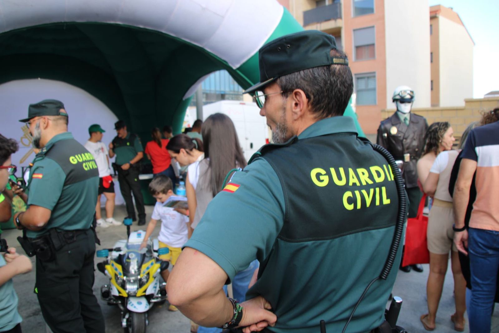 Así es el dispositivo de seguridad de la Guardia Civil en una etapa de La Vuelta