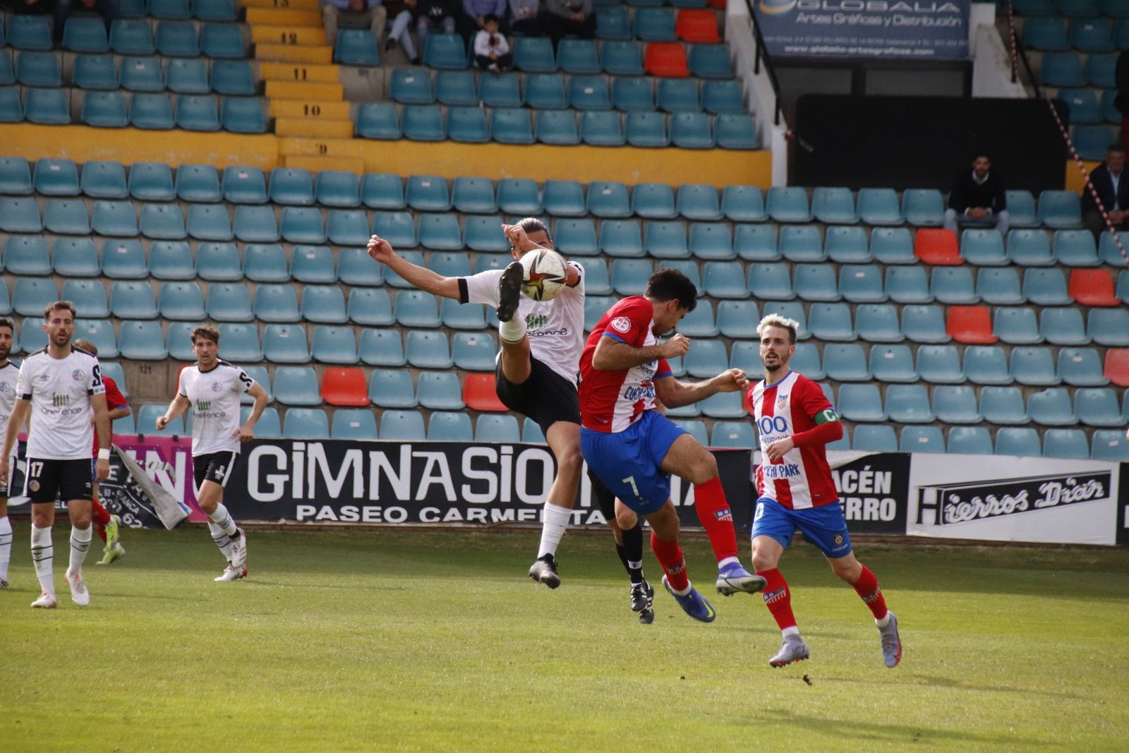 20220327162758-mg-8049