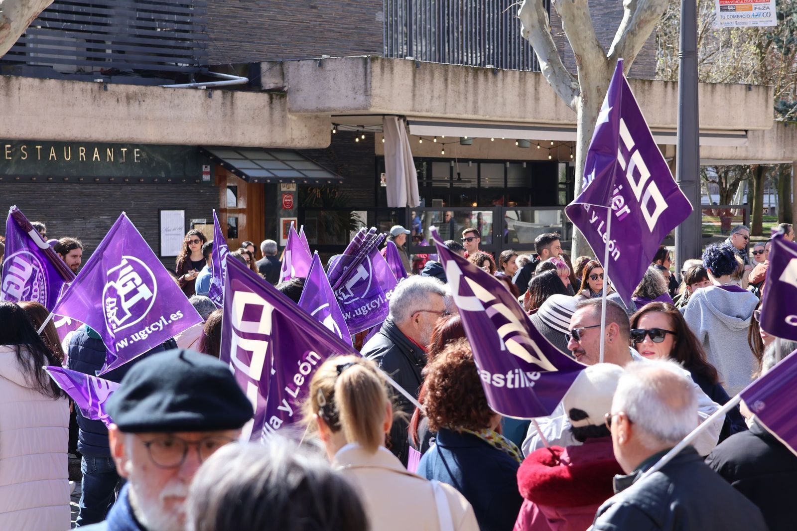 GALERÍA | La manifestación del 8M por las calles de Zamora, en imágenes
