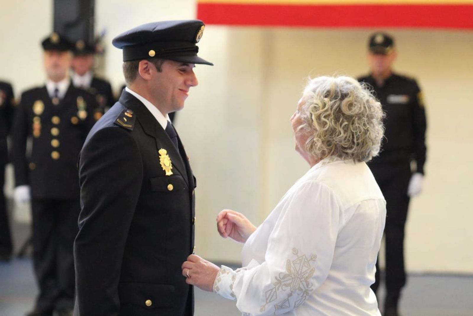 la-policia-nacional-de-salamanca-los-angeles-custodios-7