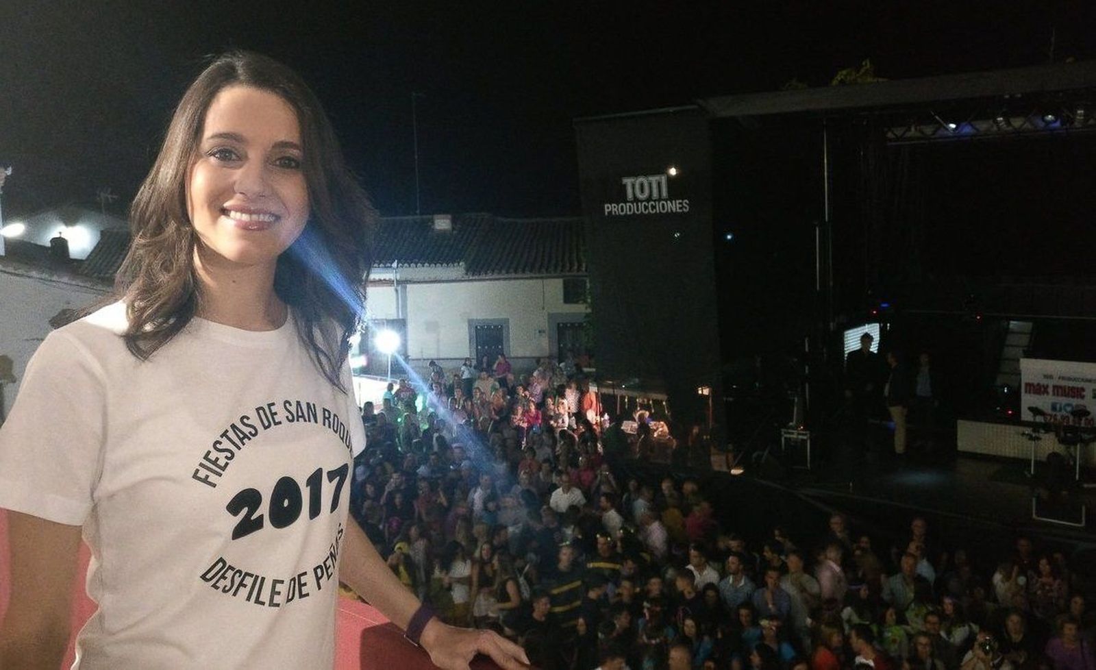 Inés Arrimadas acapara todas las miradas en Salmoral