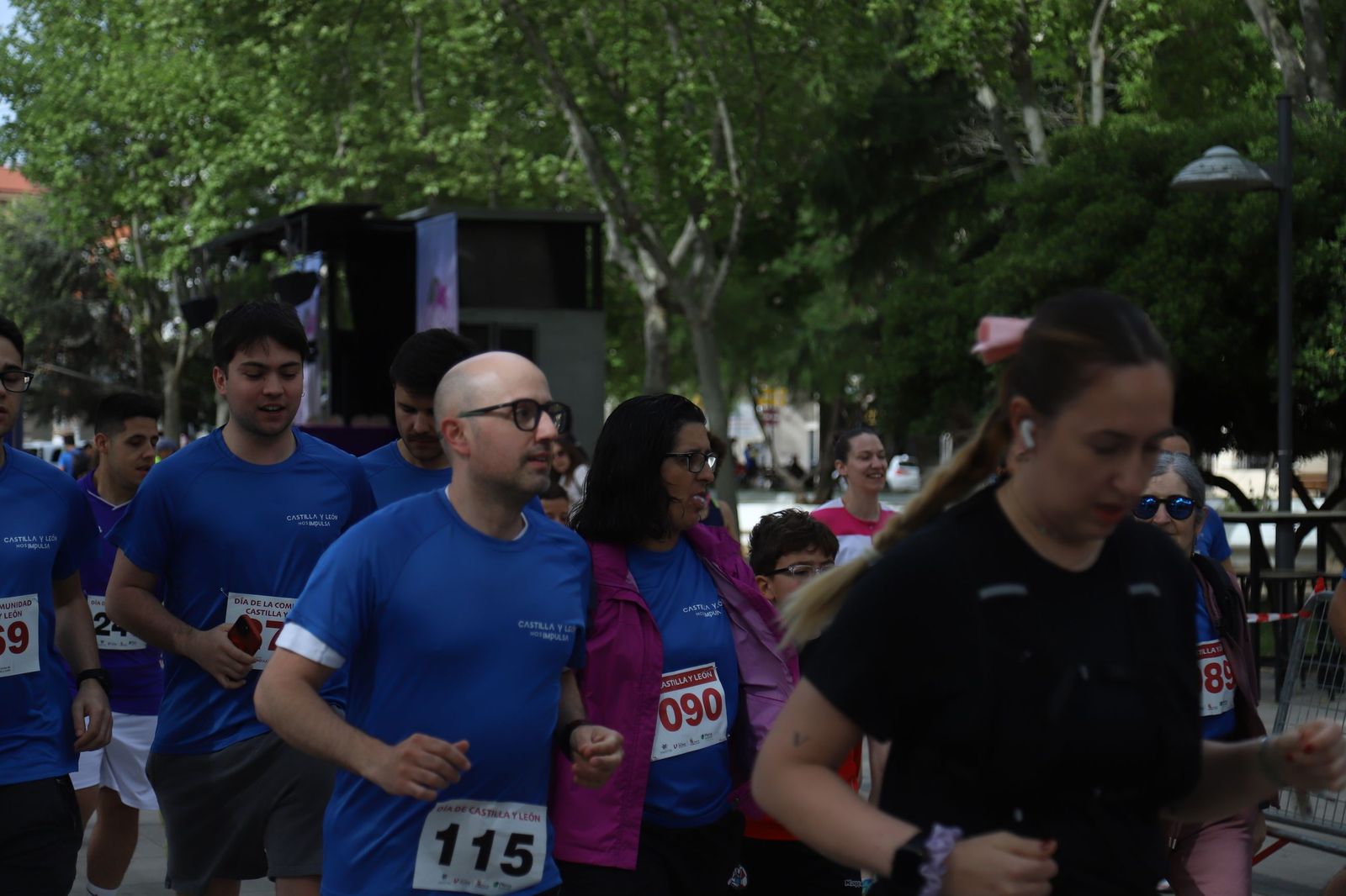 Carrera y marcha por el Día de Castilla y León en Zamora