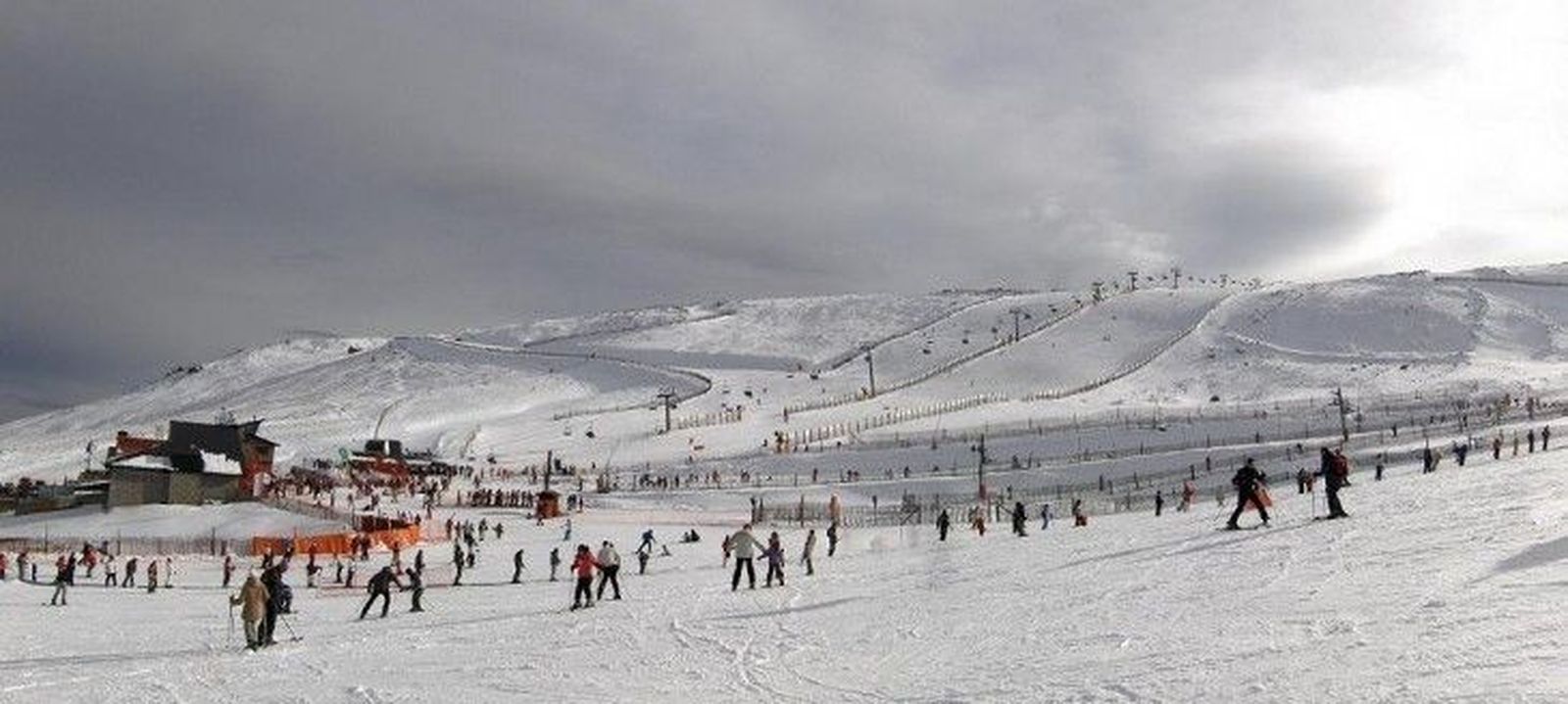 Adjudicada la finca de La Covatilla a un solo propietario por 800.000 euros