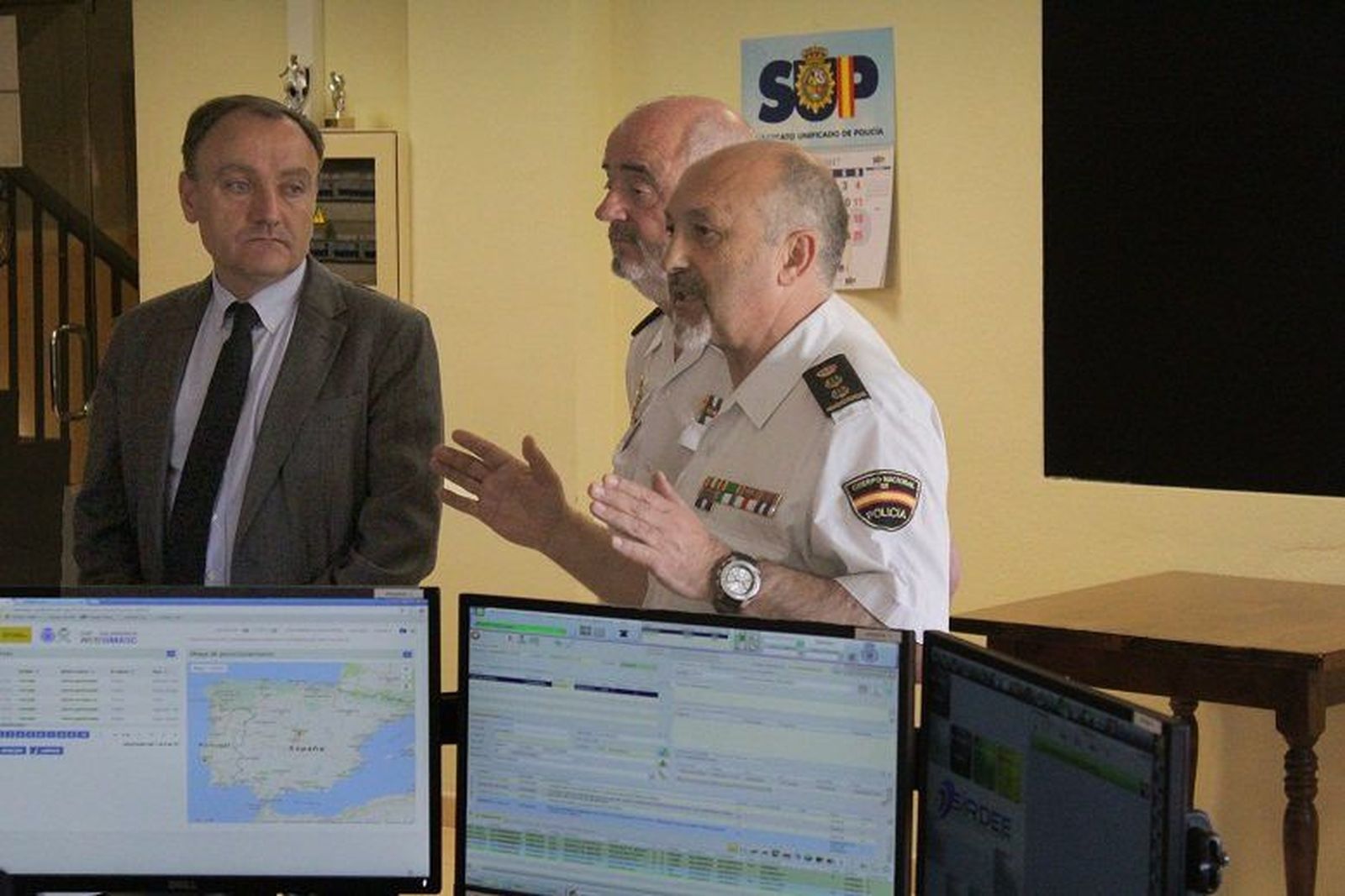 La Policía Nacional implanta un moderno sistema de gestión de avisos
