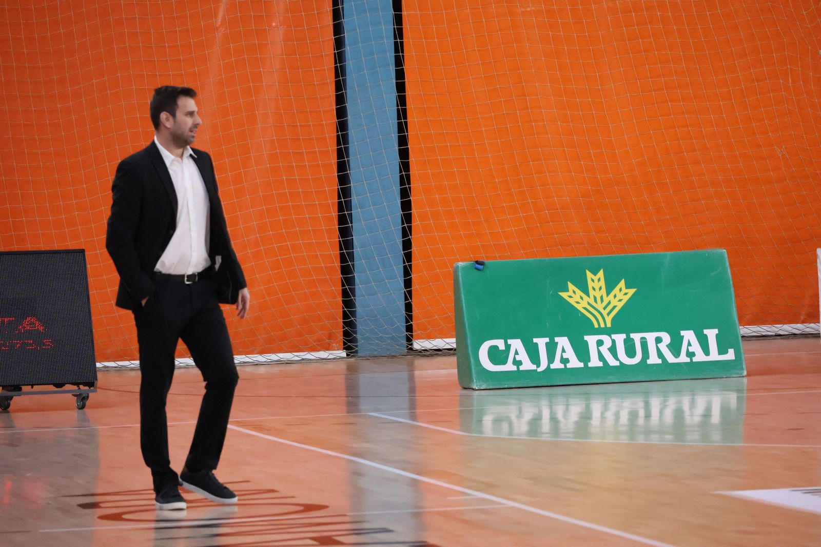 Partido entre CD Zamarat y Cajasol Baloncesto Sevilla