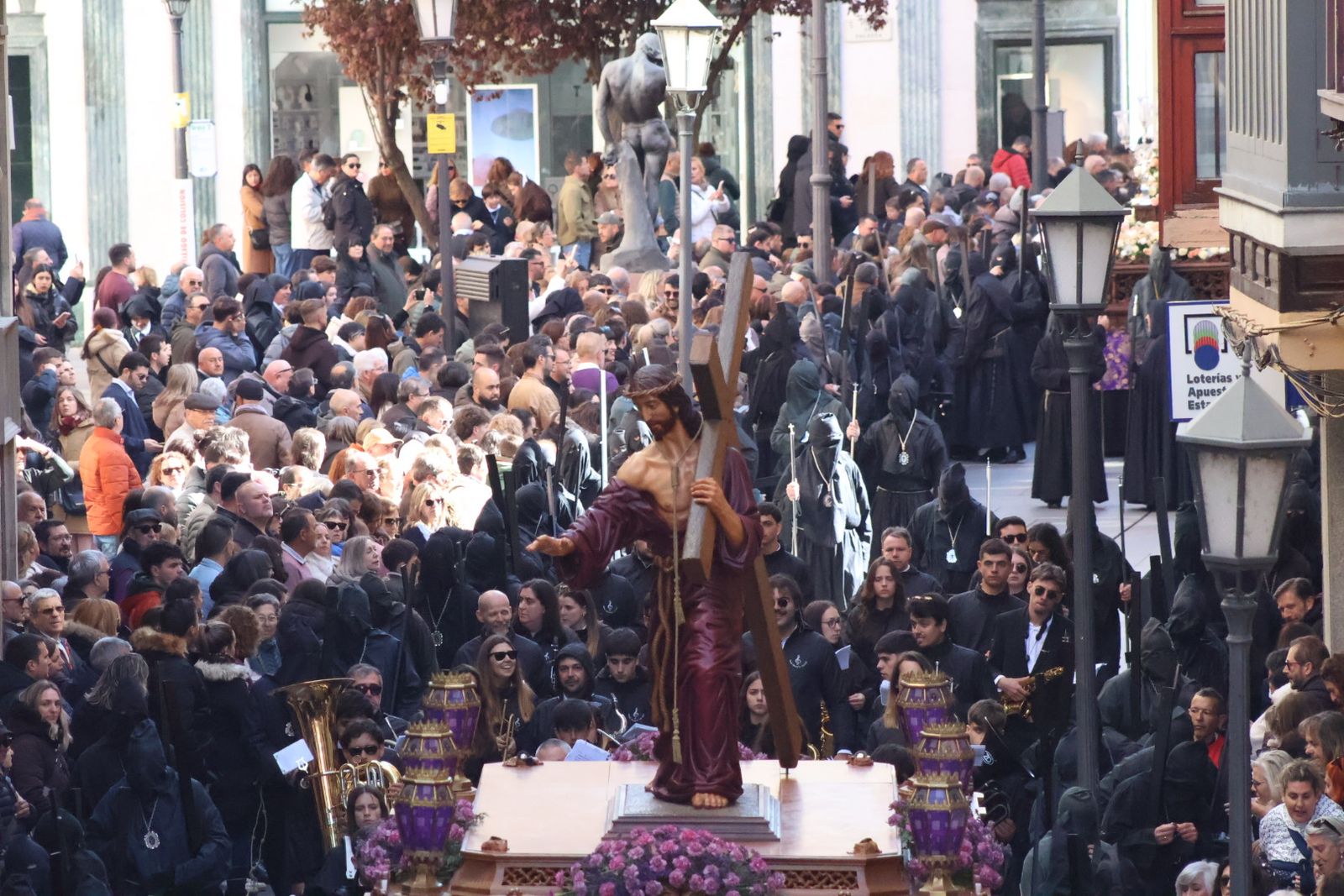 GALERÍA | Revive en imágenes la procesión de Jesús Nazareno