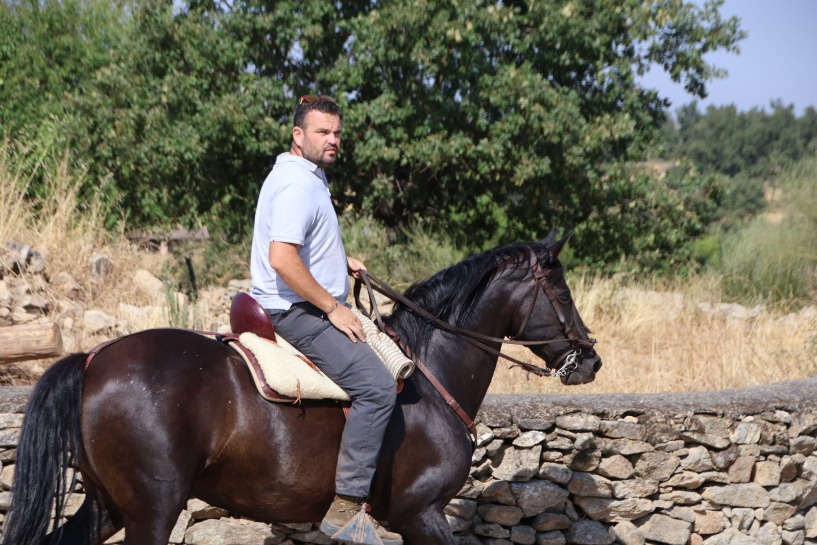 Lumbrales encierro a caballo