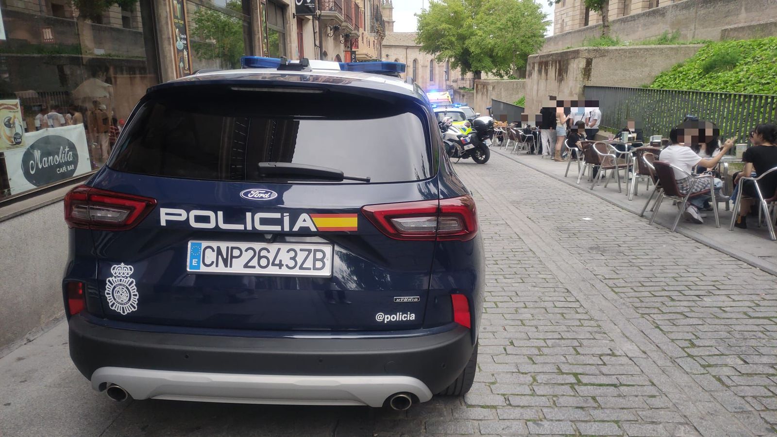 Despliegue en la calle Palominos con motivo de una riña tumultuaria