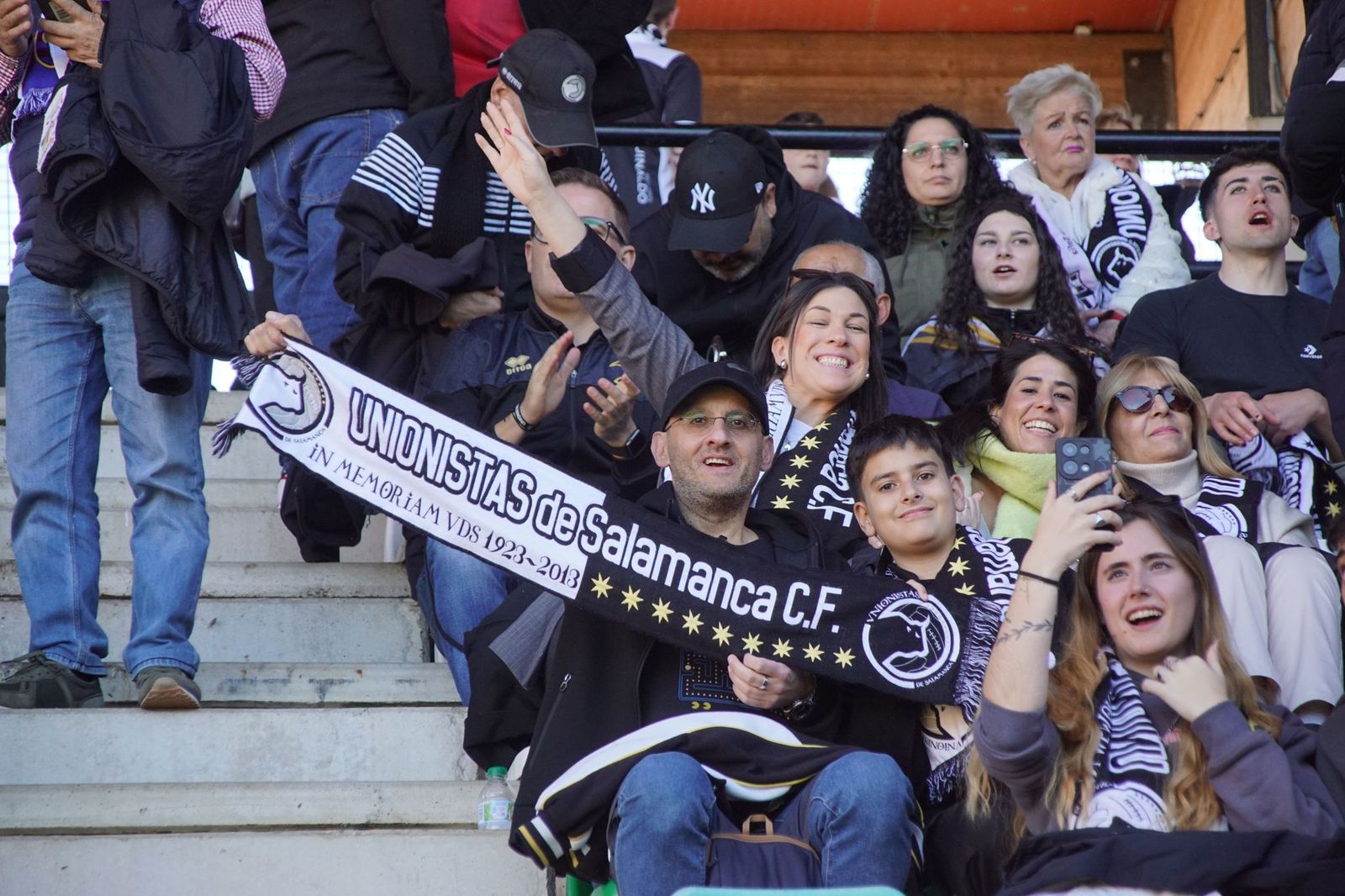 zamora-unionistas-grada-60