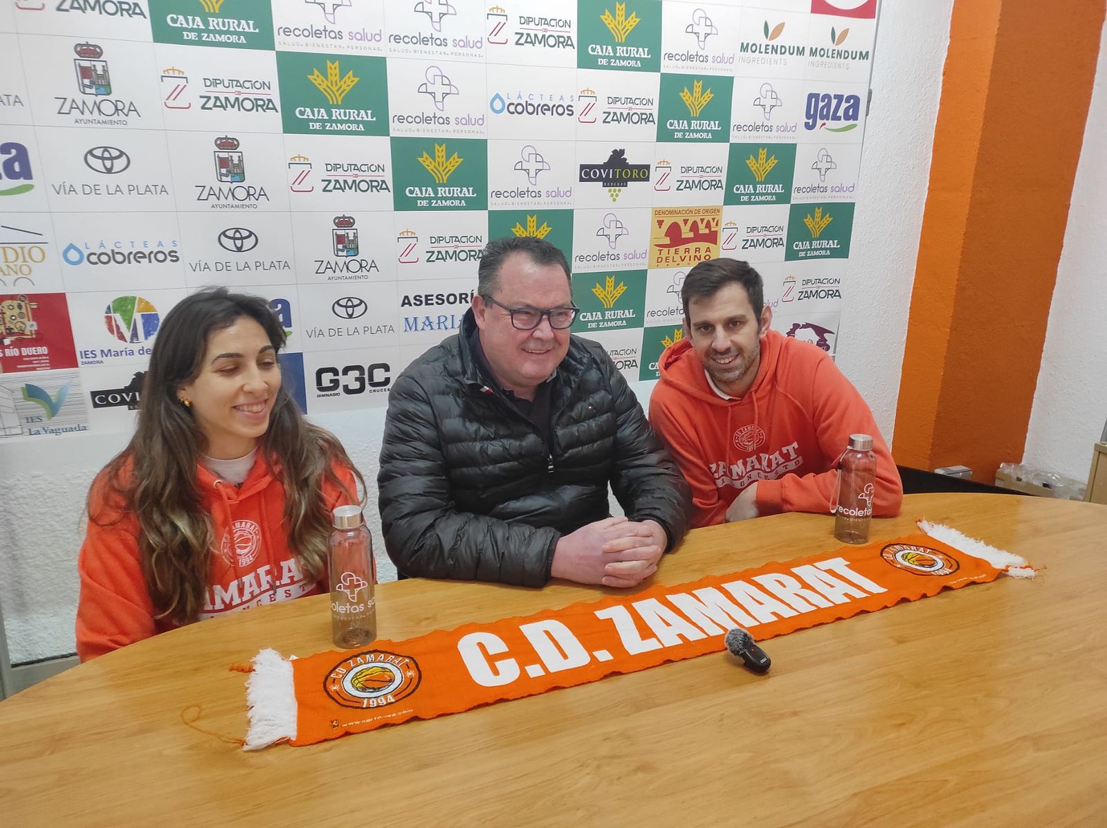 Presentación nuevo fichaje CD Zamarat