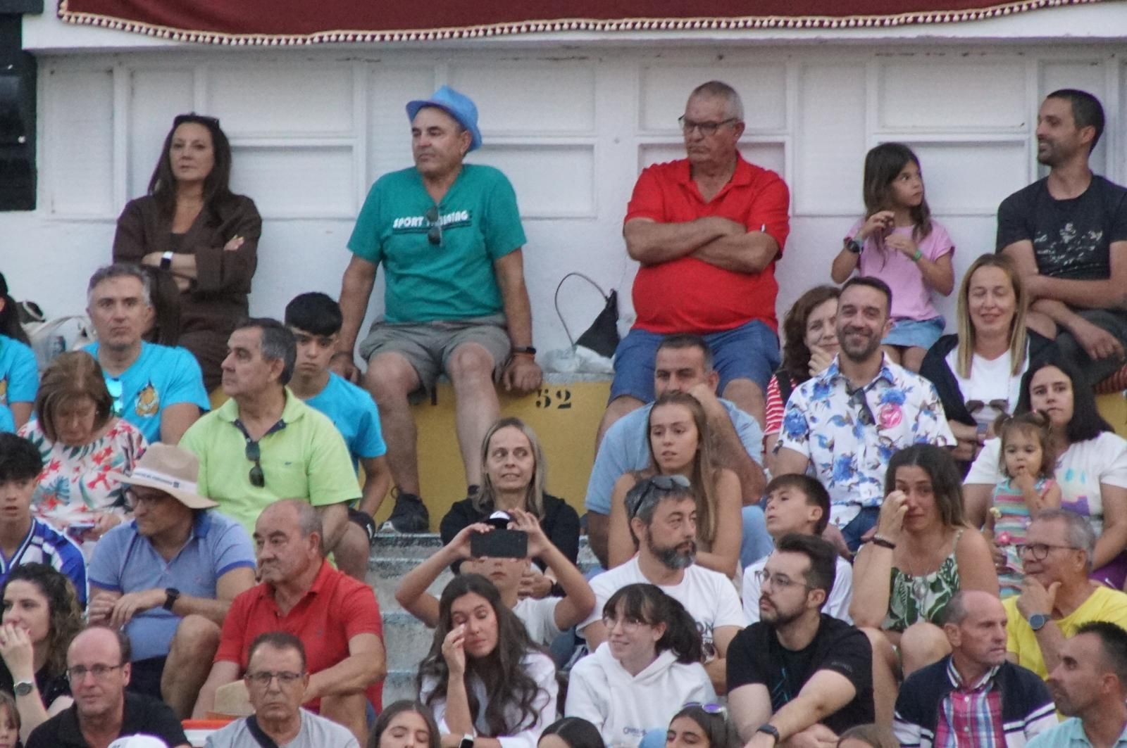 Gran ambiente en los cortes y la suelta de vaquillas de Peñaranda