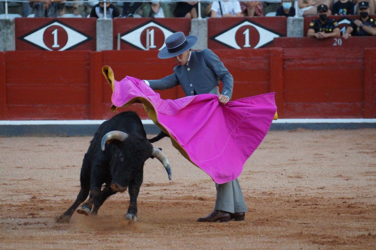 clase-practica-de-tauromaquia-43