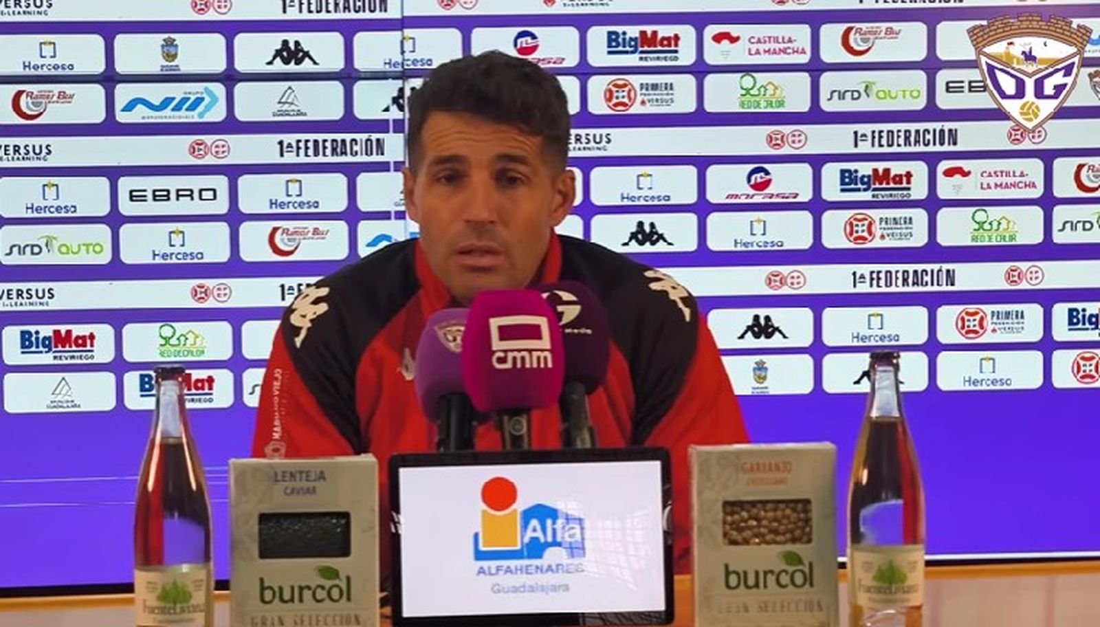 Pere Martí, entrenador del CD Guadalajara un instante en rueda de prensa