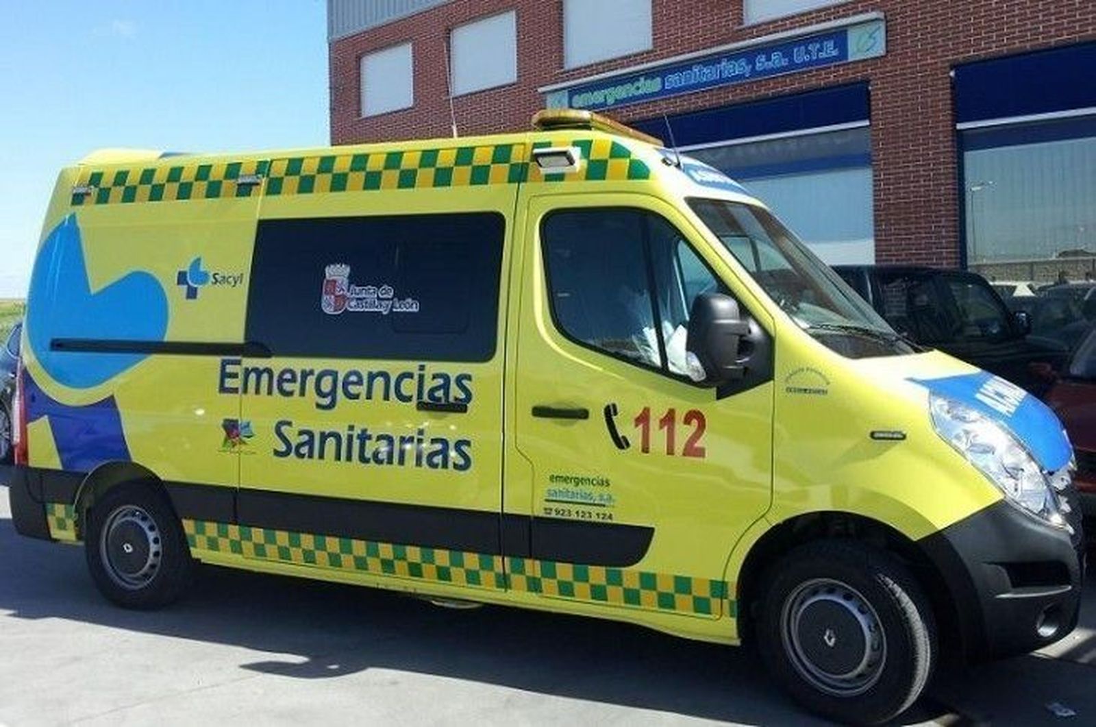 Tres heridos leves en una colisión por alcance en el término de Béjar