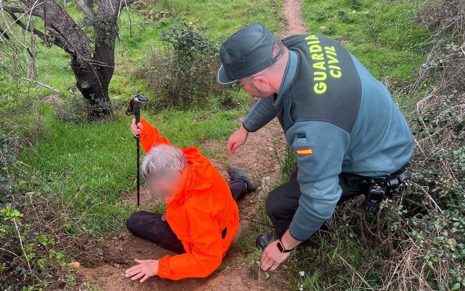 Una mujer de 73 años cae por un terraplén en Zamora