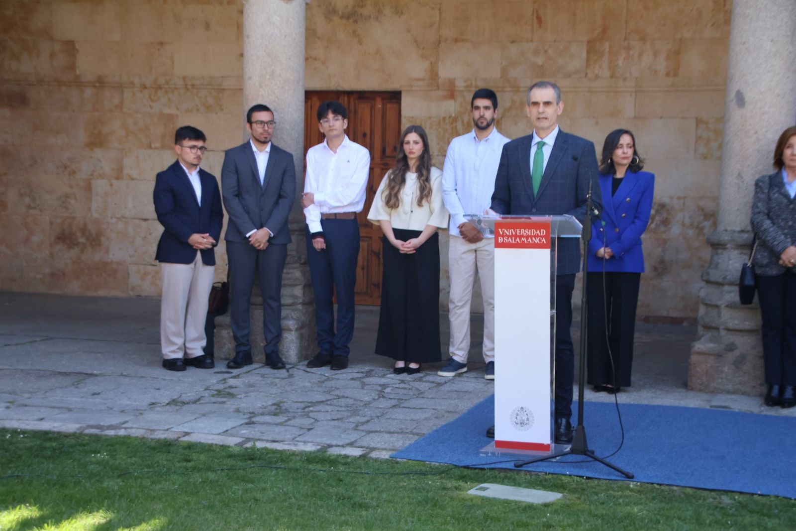 Ceremonia de Izado de la bandera europea por el Día de Europa