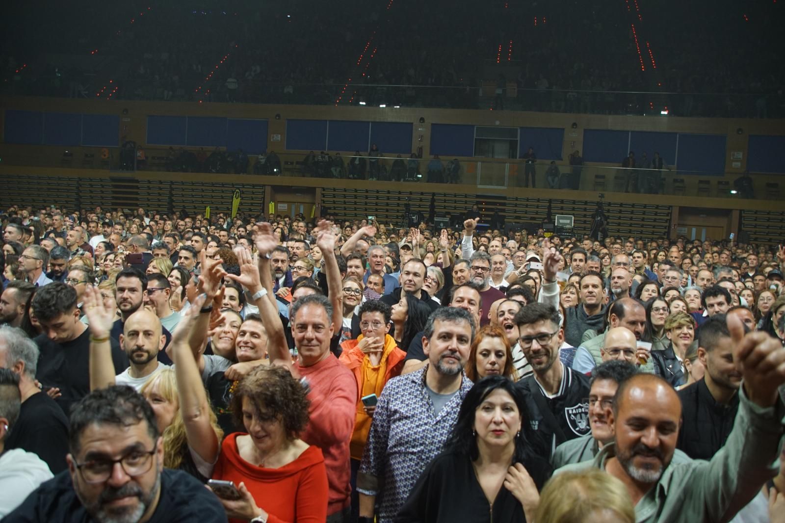 concierto-de-manolo-garcia-en-el-multiusos-sanchez-paraiso-fotos-juanes-22