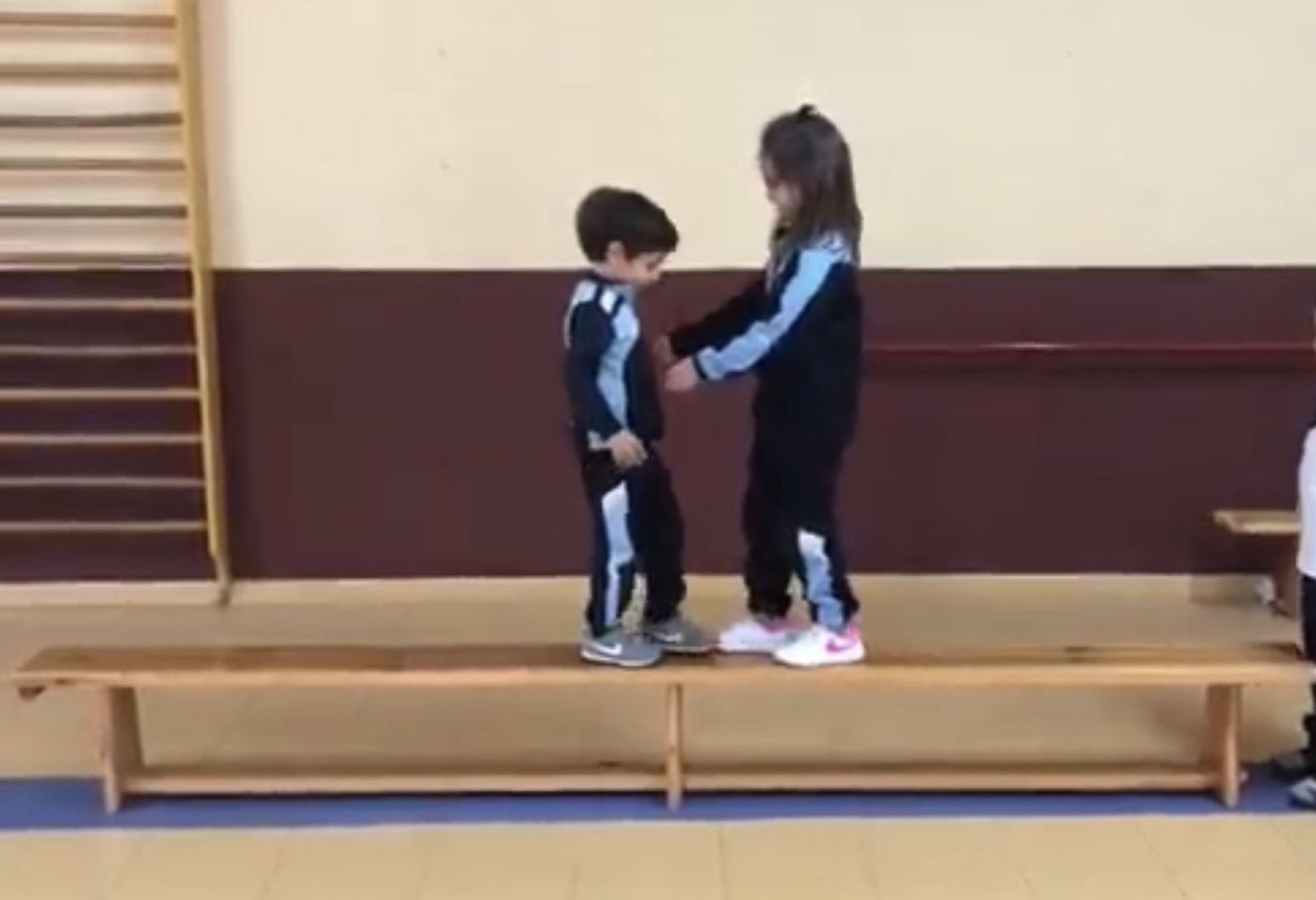 Dos alumnos del centro