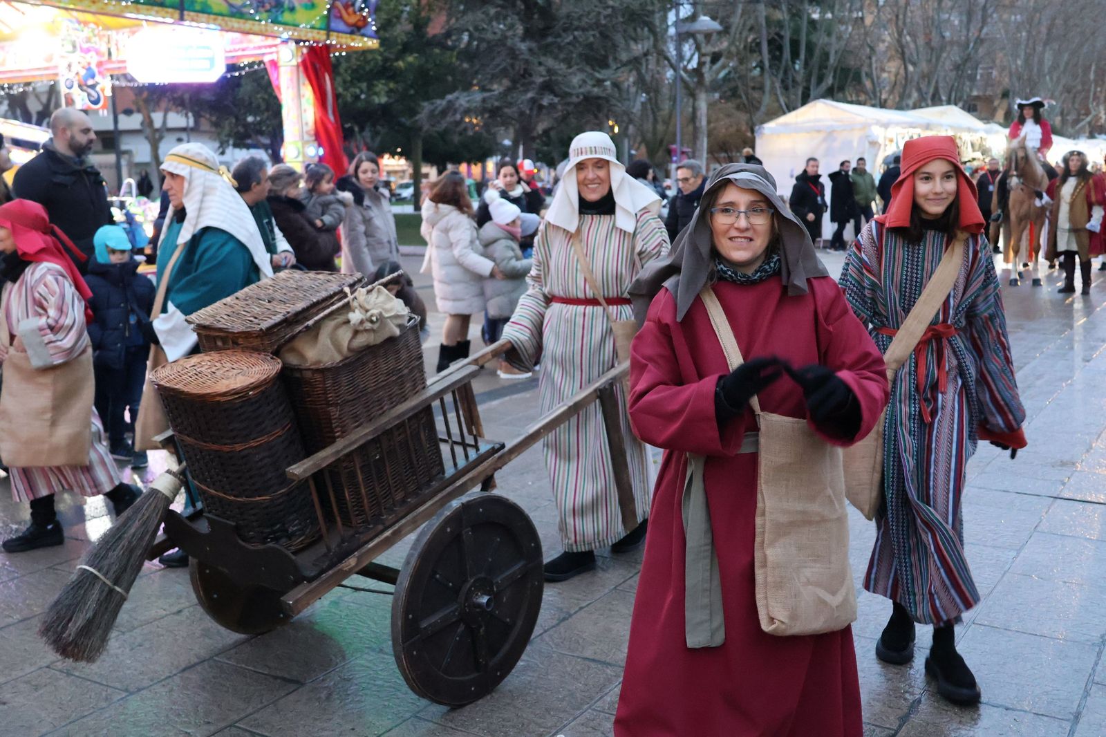 El Cartero de Sus Majestades de Oriente recoge las cartas de los pequeños zamoranos (15).JPG