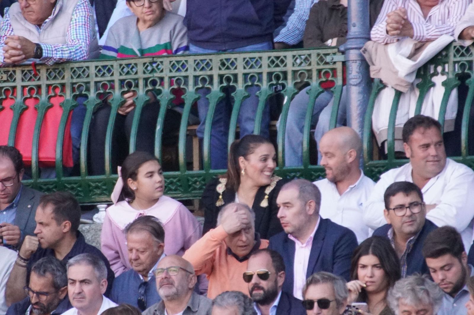 Así ha vivido la afición salmantina el adiós a la feria desde los tendidos: imágenes del ambiente en la corrida concurso